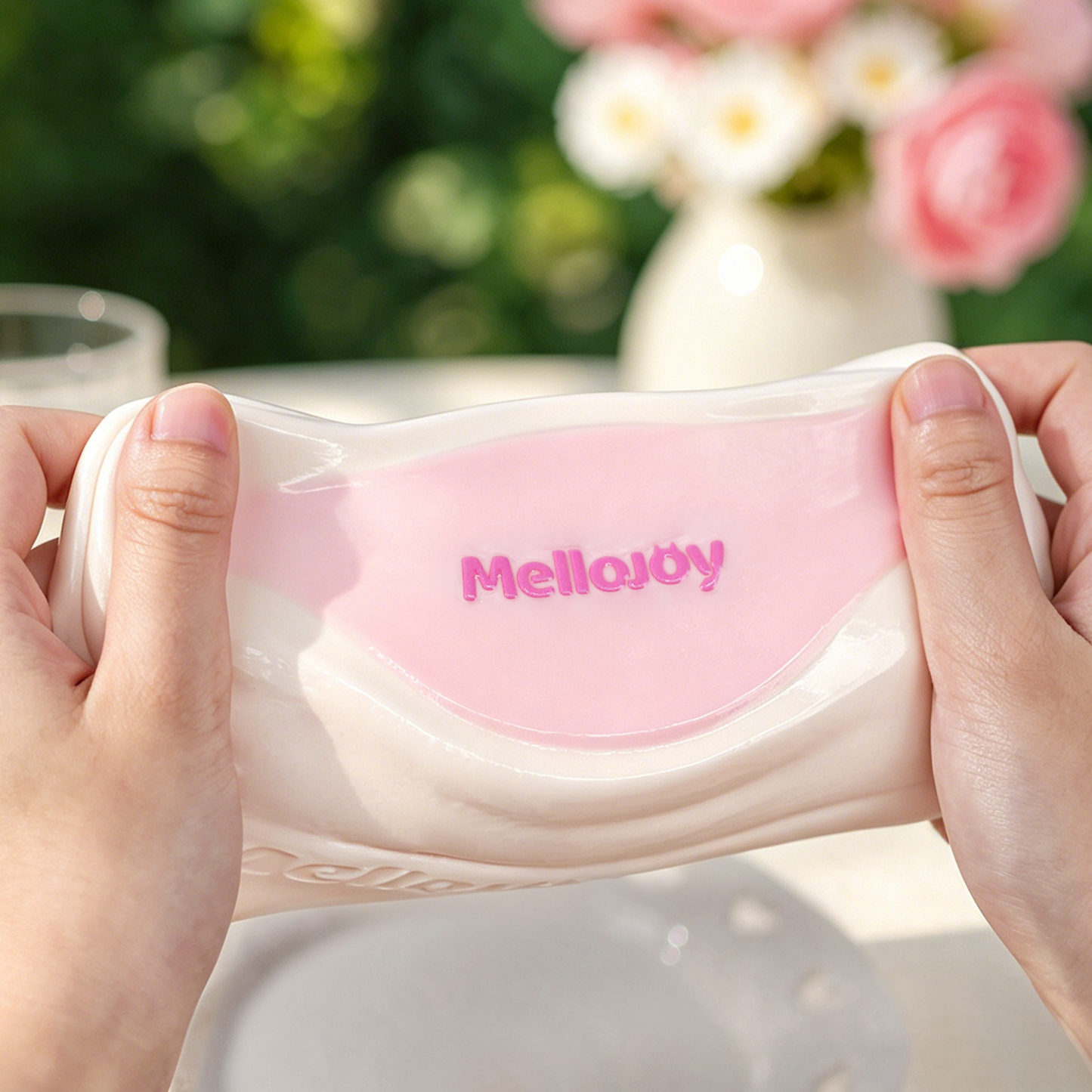 Mellojoy - 【2 PER PERSON!!!】Soufflé Strawberry - Medium【Whipping Cream Texture】【252g】【Z072-8】