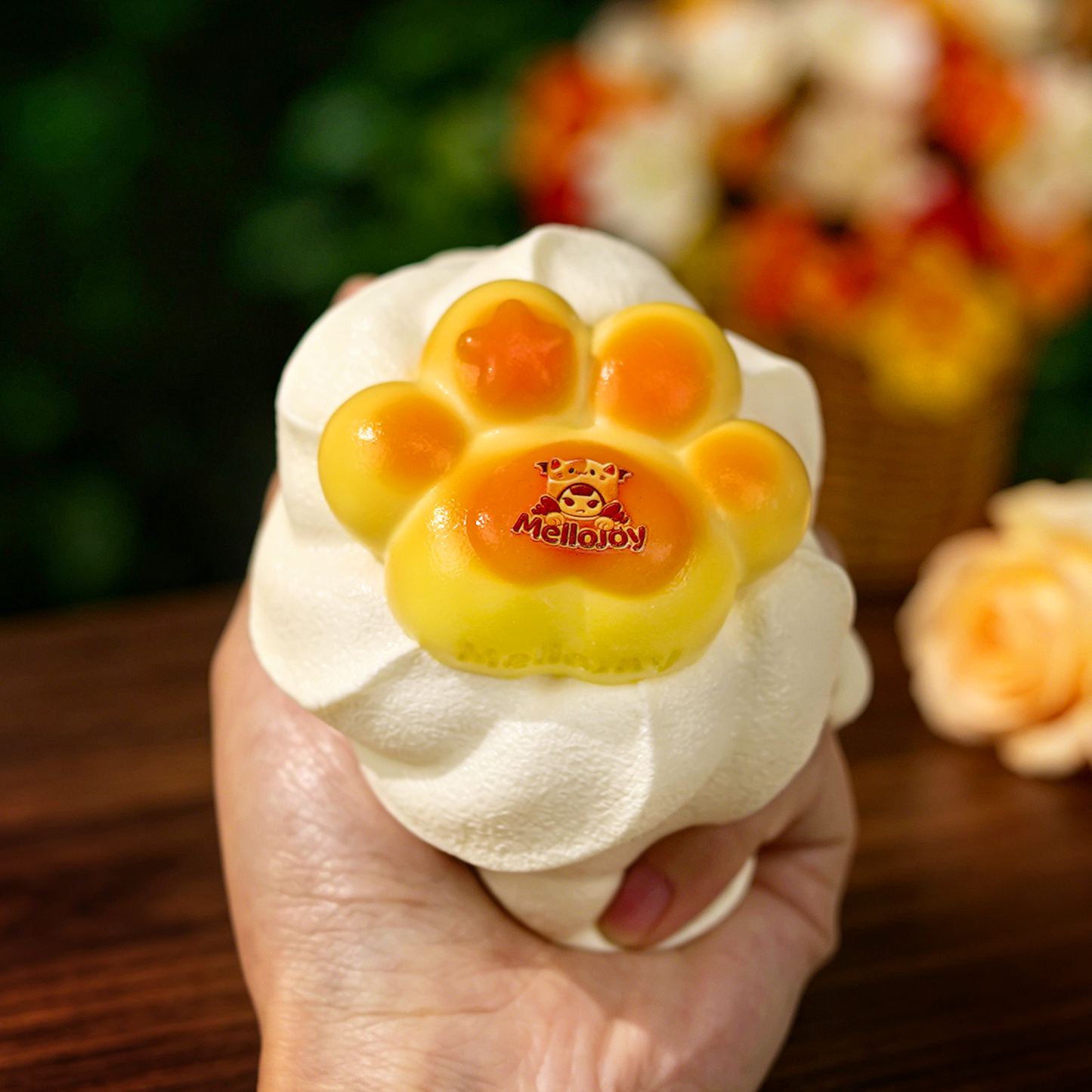 Mellojoy -【1 PER PERSON!!!】Fluffy Paw Milky Puff【Frozen Cream Texture】【217g】【Z078-1】