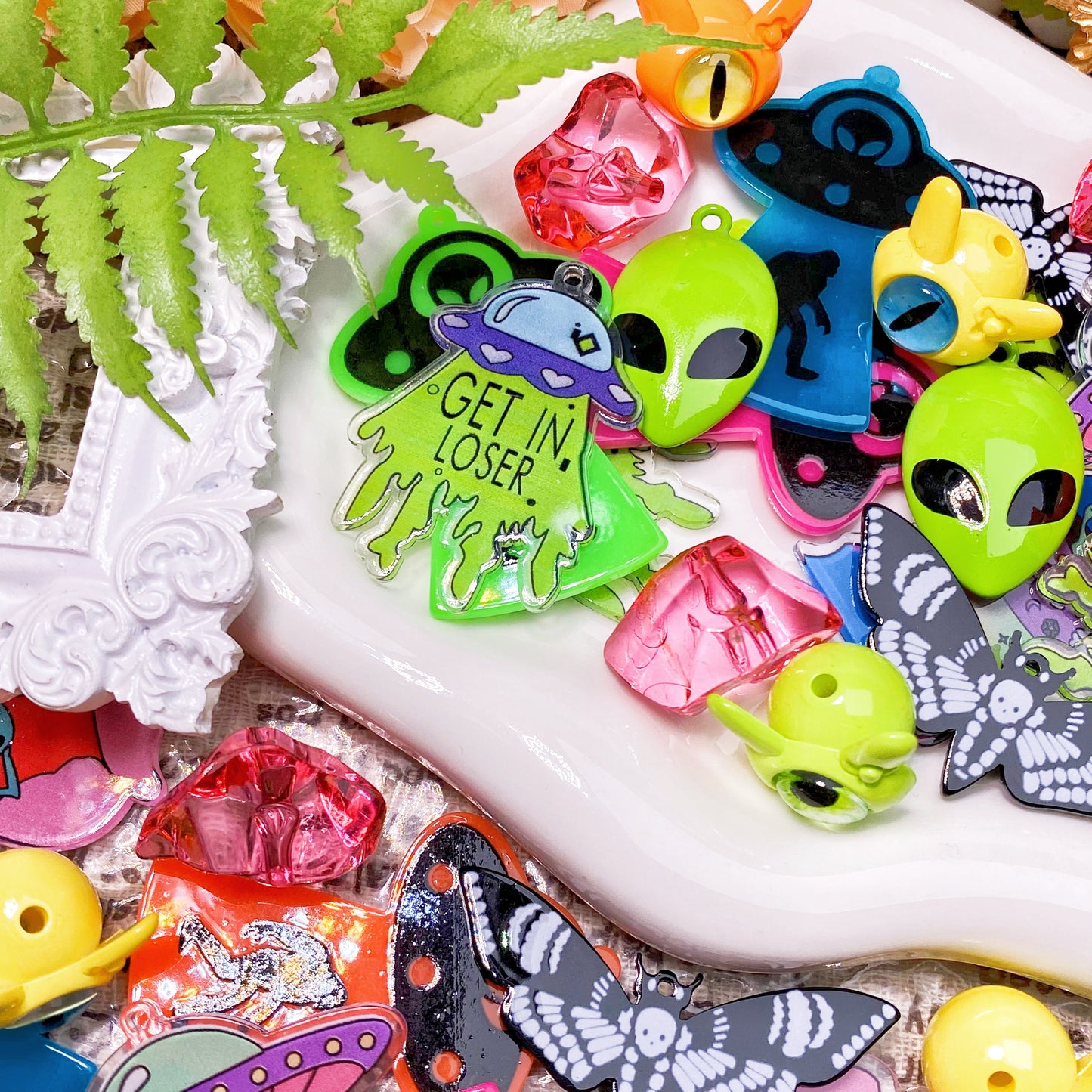 【A3171】Alien World - Acrylic Drilled Cards & Big Resin DIY & Metal